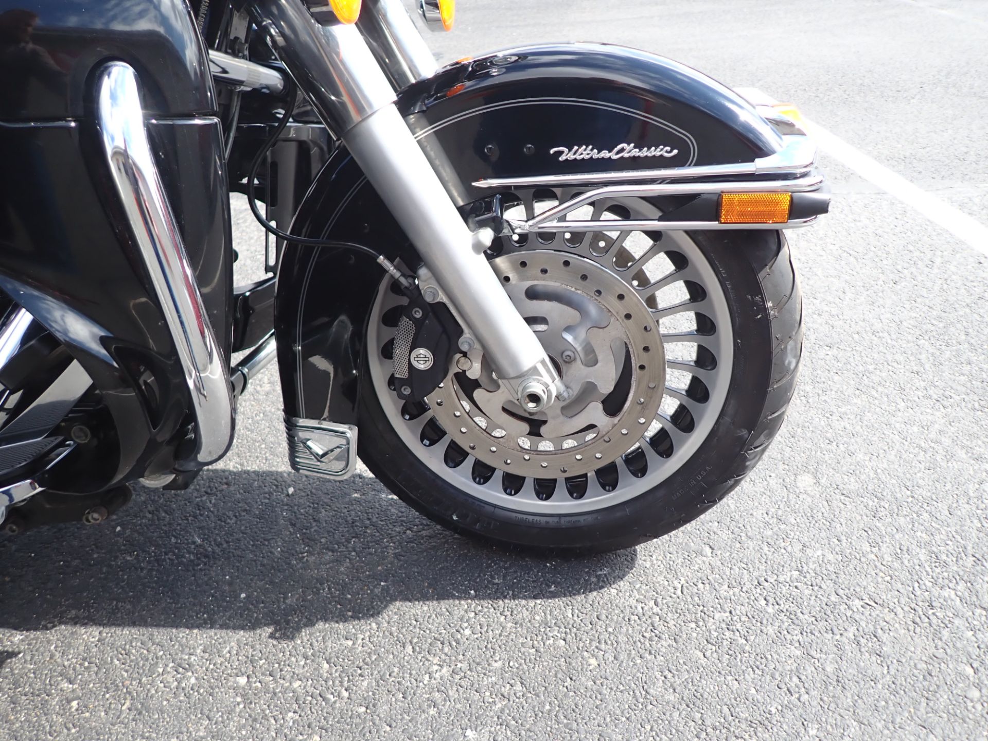 2013 Harley-Davidson Ultra Classic® Electra Glide® in Massillon, Ohio - Photo 2