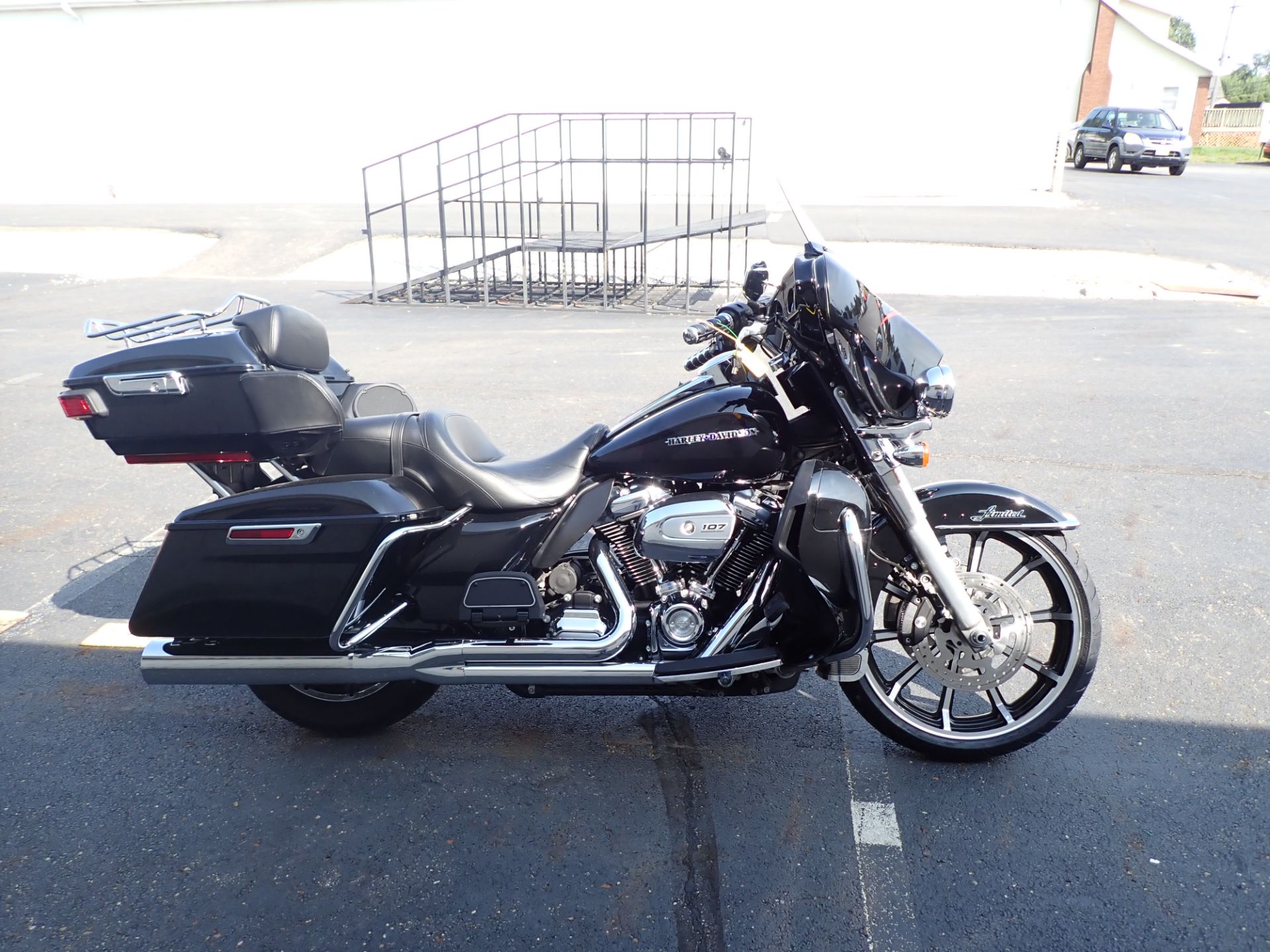 2018 Harley-Davidson Ultra Limited in Massillon, Ohio - Photo 1