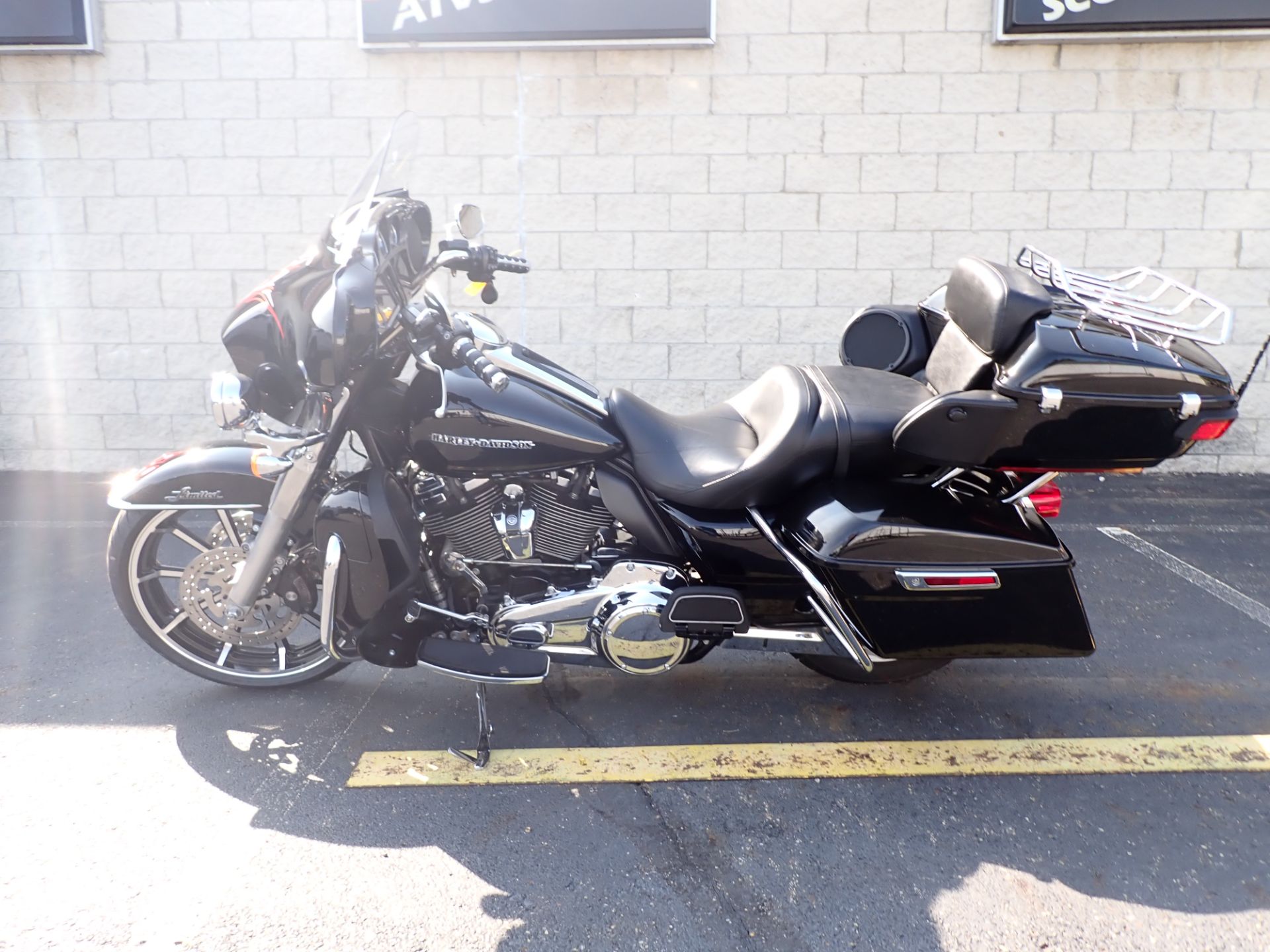 2018 Harley-Davidson Ultra Limited in Massillon, Ohio - Photo 12
