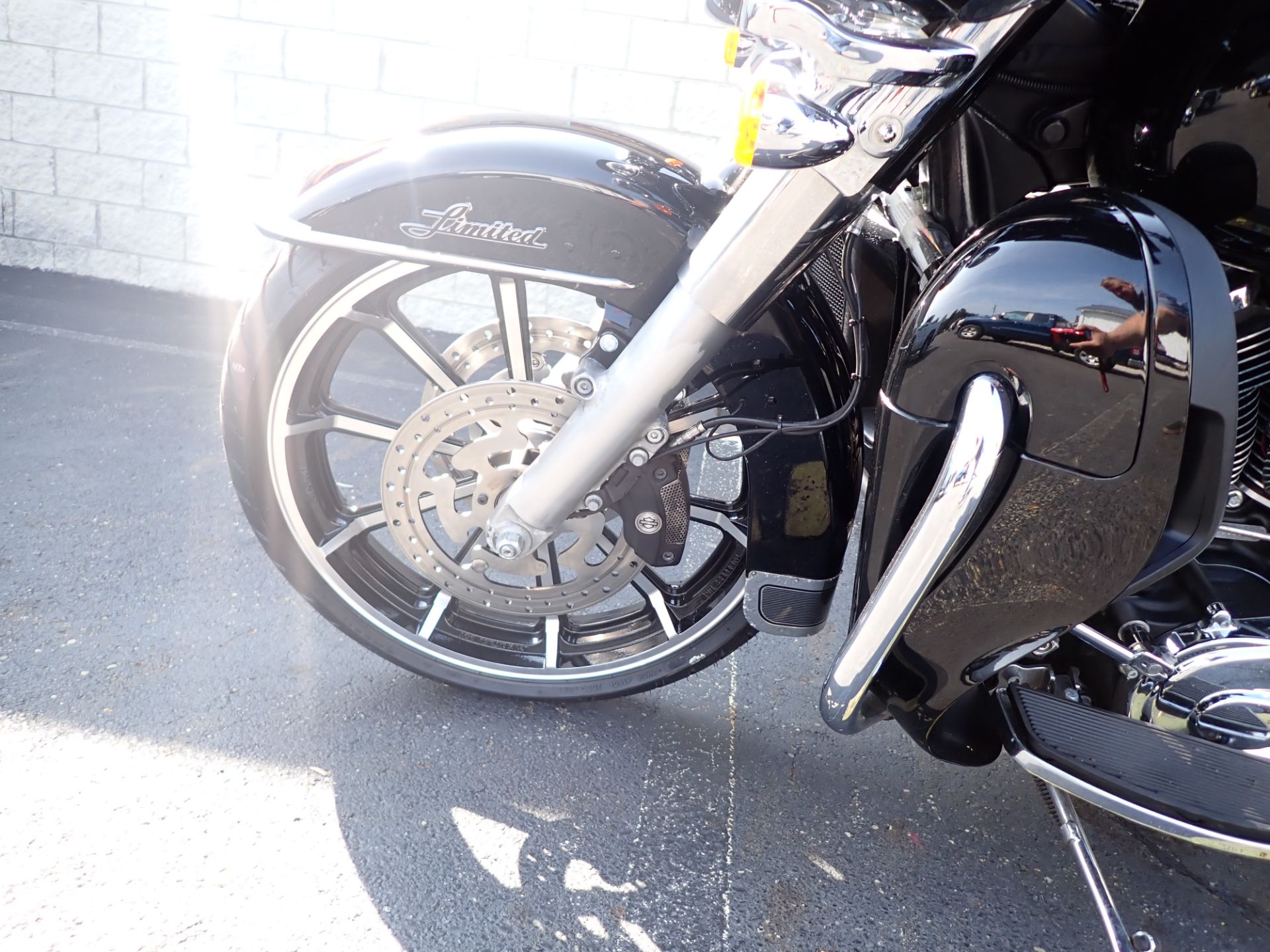 2018 Harley-Davidson Ultra Limited in Massillon, Ohio - Photo 13