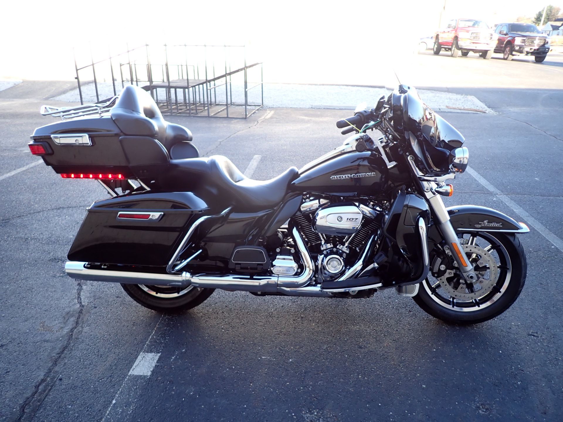 2018 Harley-Davidson Ultra Limited in Massillon, Ohio - Photo 1