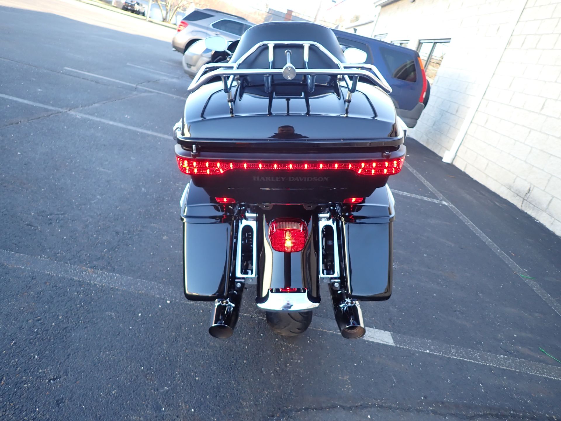 2018 Harley-Davidson Ultra Limited in Massillon, Ohio - Photo 19