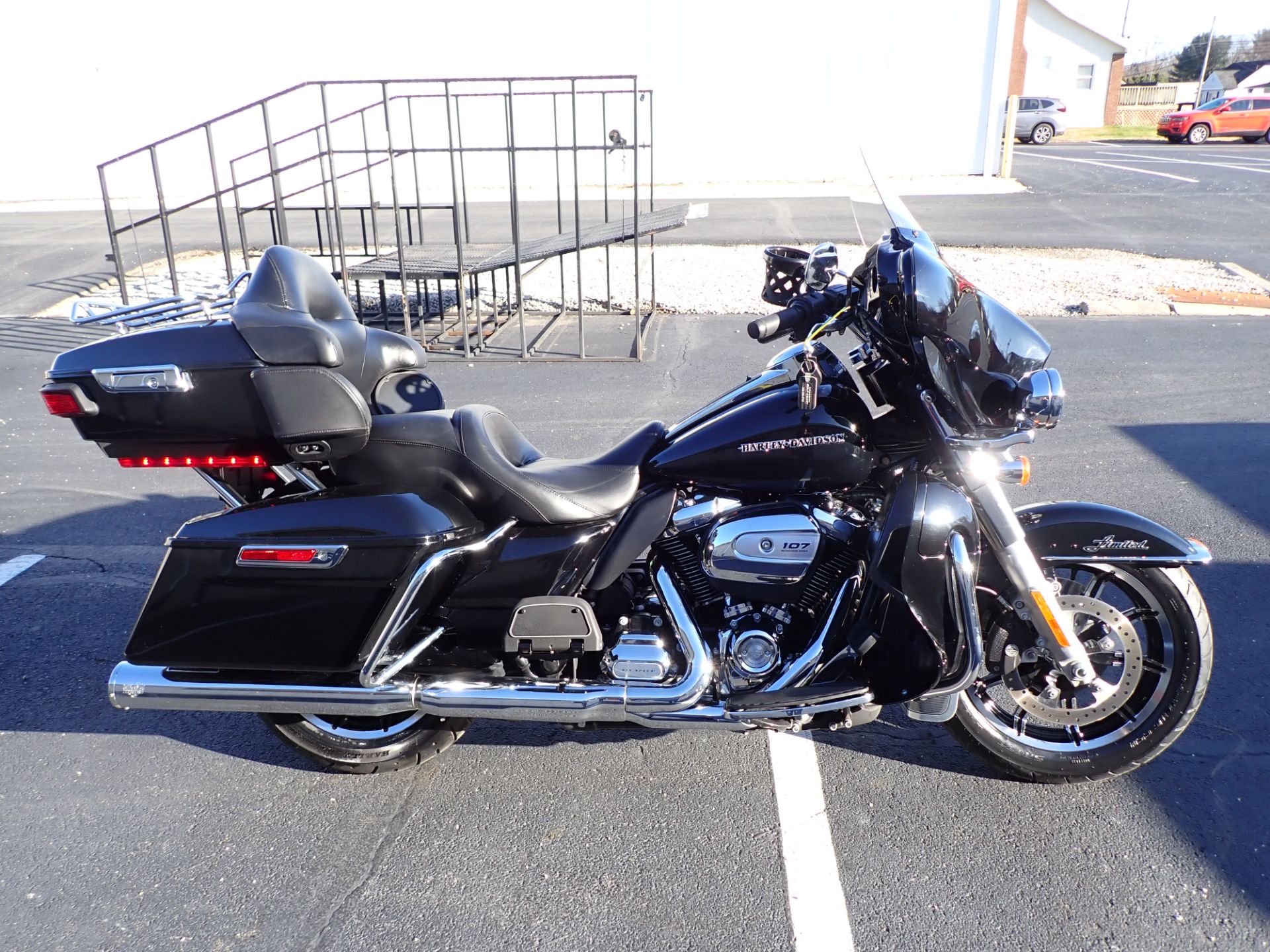 2018 Harley-Davidson Ultra Limited in Massillon, Ohio - Photo 1