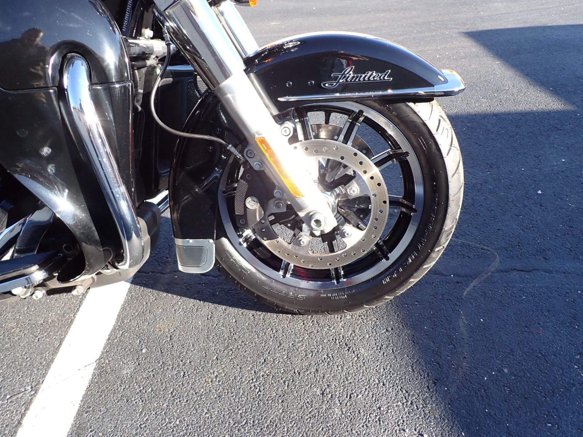 2018 Harley-Davidson Ultra Limited in Massillon, Ohio - Photo 2