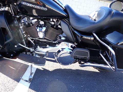 2018 Harley-Davidson Ultra Limited in Massillon, Ohio - Photo 16
