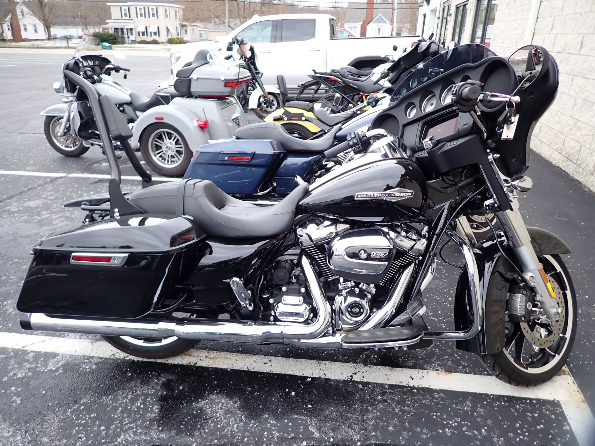 2023 Harley-Davidson Street Glide® in Massillon, Ohio - Photo 1