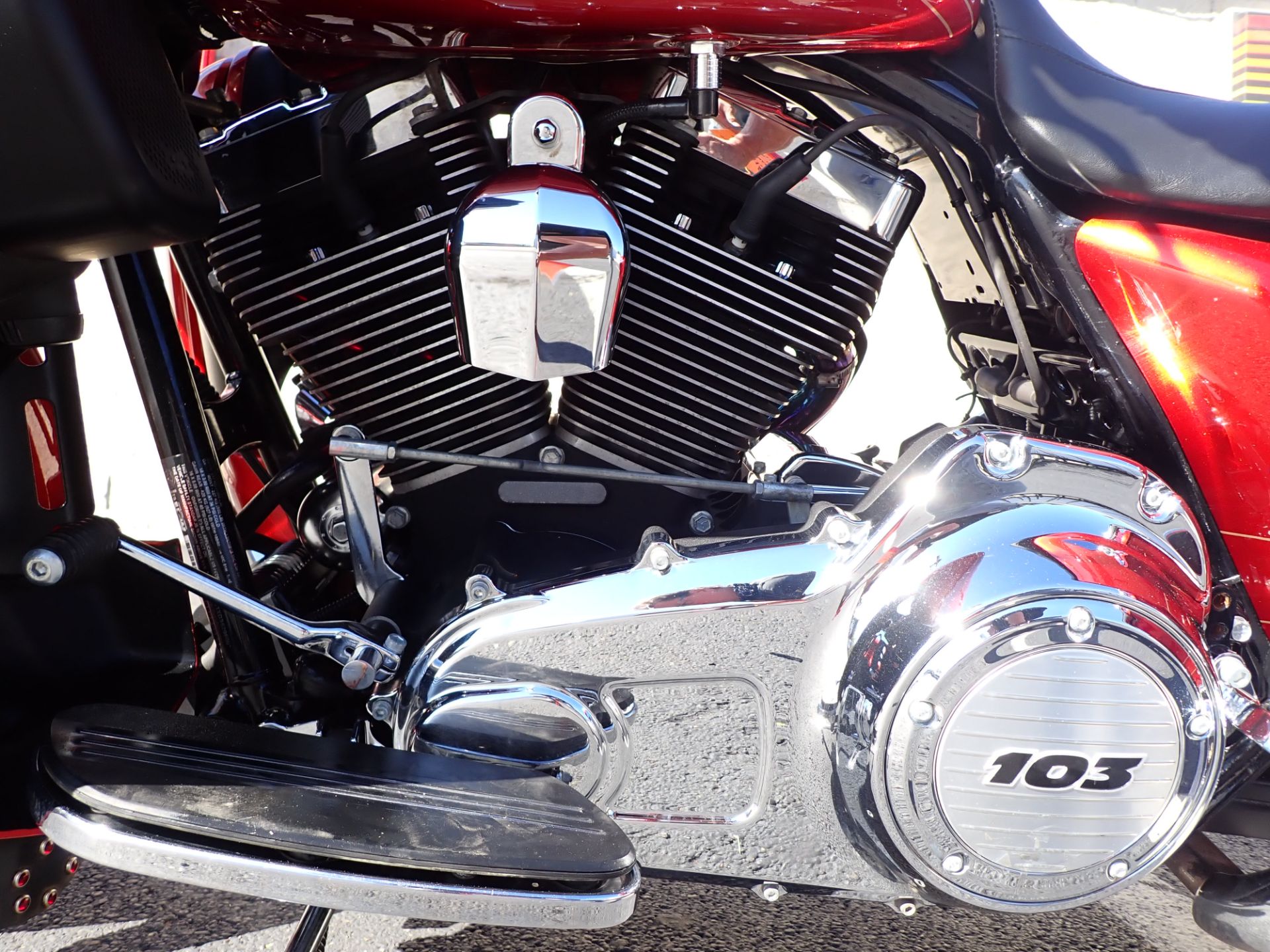 2013 Harley-Davidson Road Glide® Custom in Massillon, Ohio - Photo 10