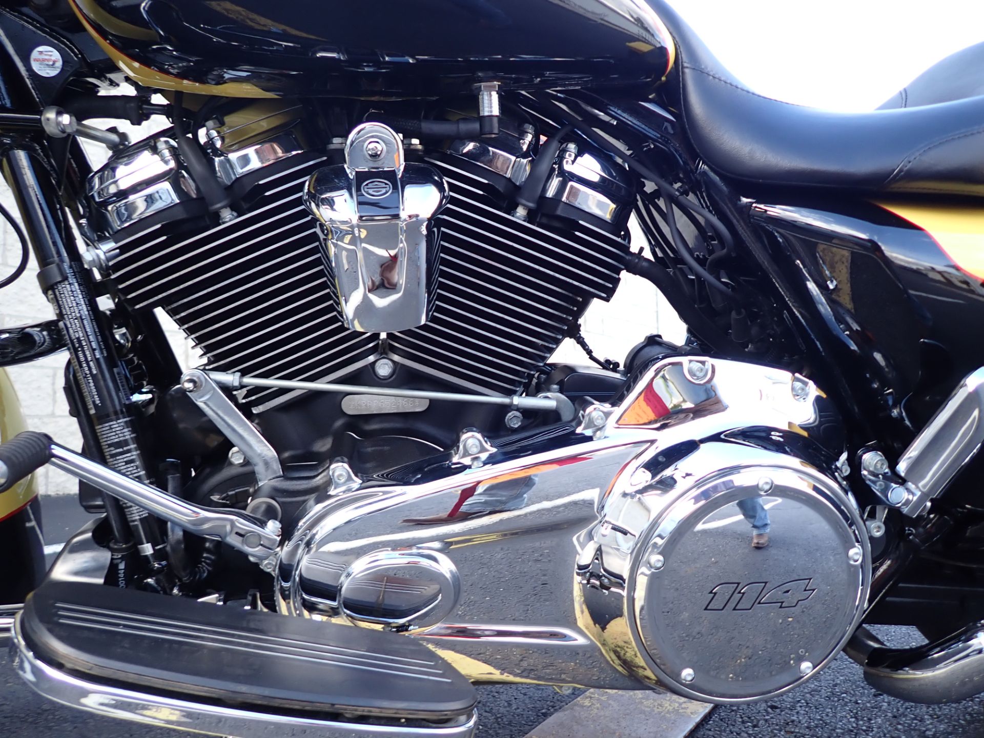 2023 Harley-Davidson Street Glide® Special in Massillon, Ohio - Photo 9