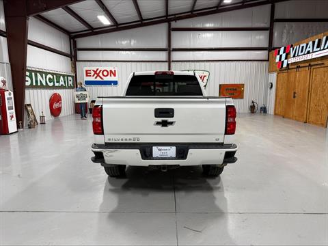 2018 Chevrolet Silverado 1500 LT Z71 - Photo 4