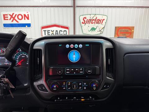 2018 Chevrolet Silverado 1500 LT Z71 - Photo 12