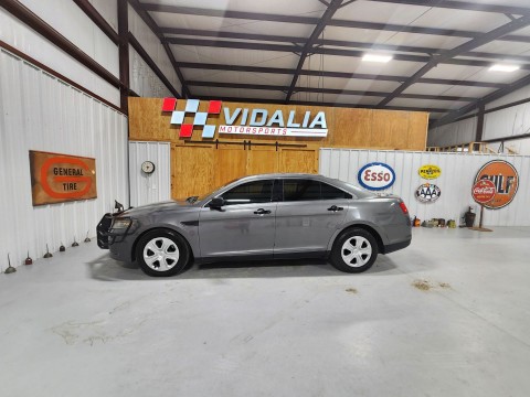 2015 Ford Taurus's photo