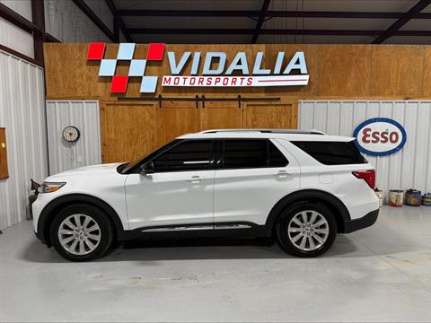 2020 Ford Explorer Limited's photo