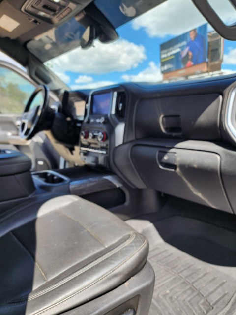 2020 Chevrolet Silverado 2500HD LTZ - Photo 11