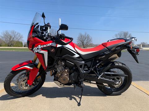 2017 Honda AFRICA TWIN DCT in Freeport, Illinois - Photo 2