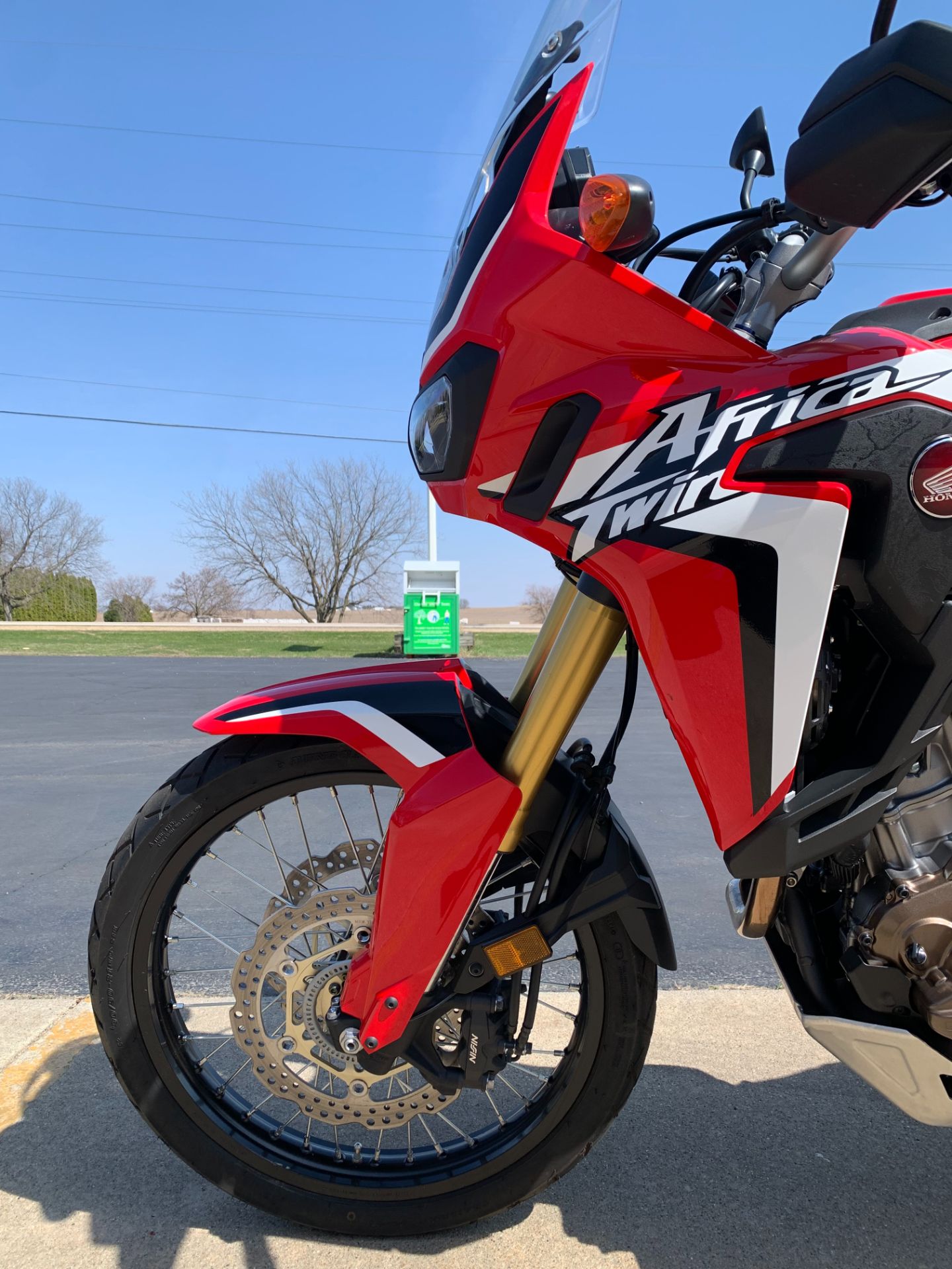 2017 Honda AFRICA TWIN DCT in Freeport, Illinois - Photo 7