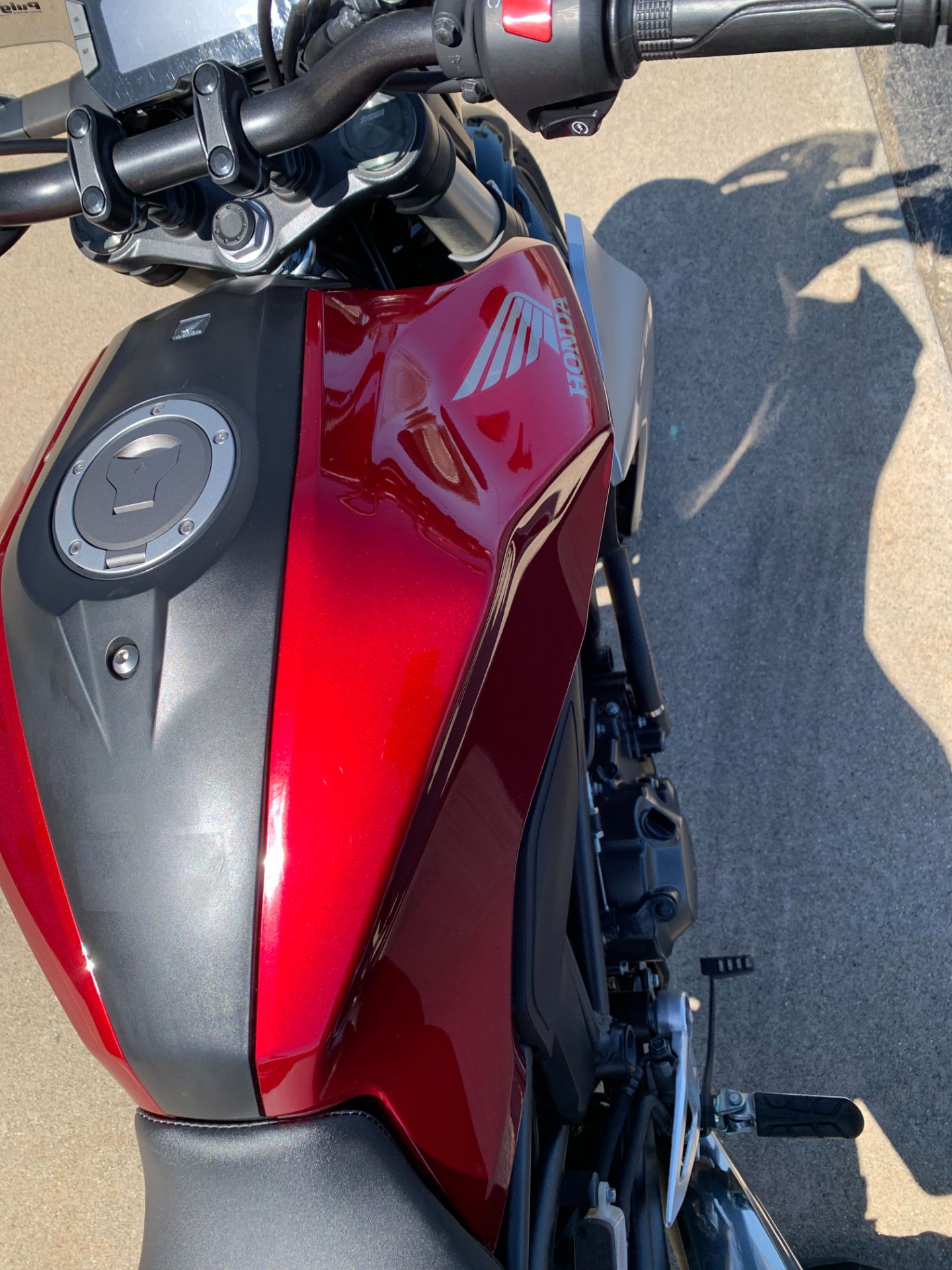 2019 Honda CB300R in Freeport, Illinois - Photo 14