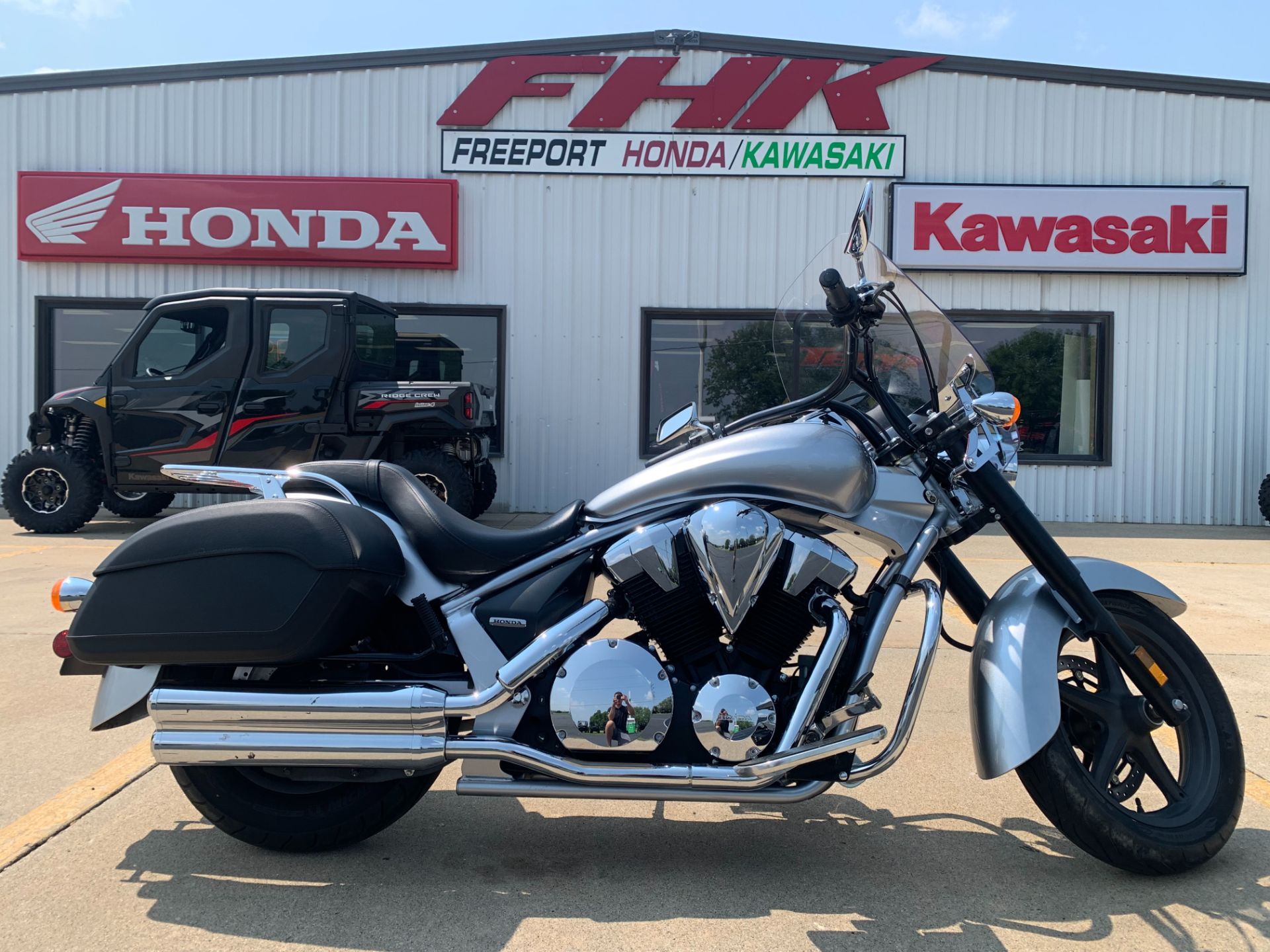 2013 Honda VT1300CT INTERSTATE in Freeport, Illinois - Photo 1
