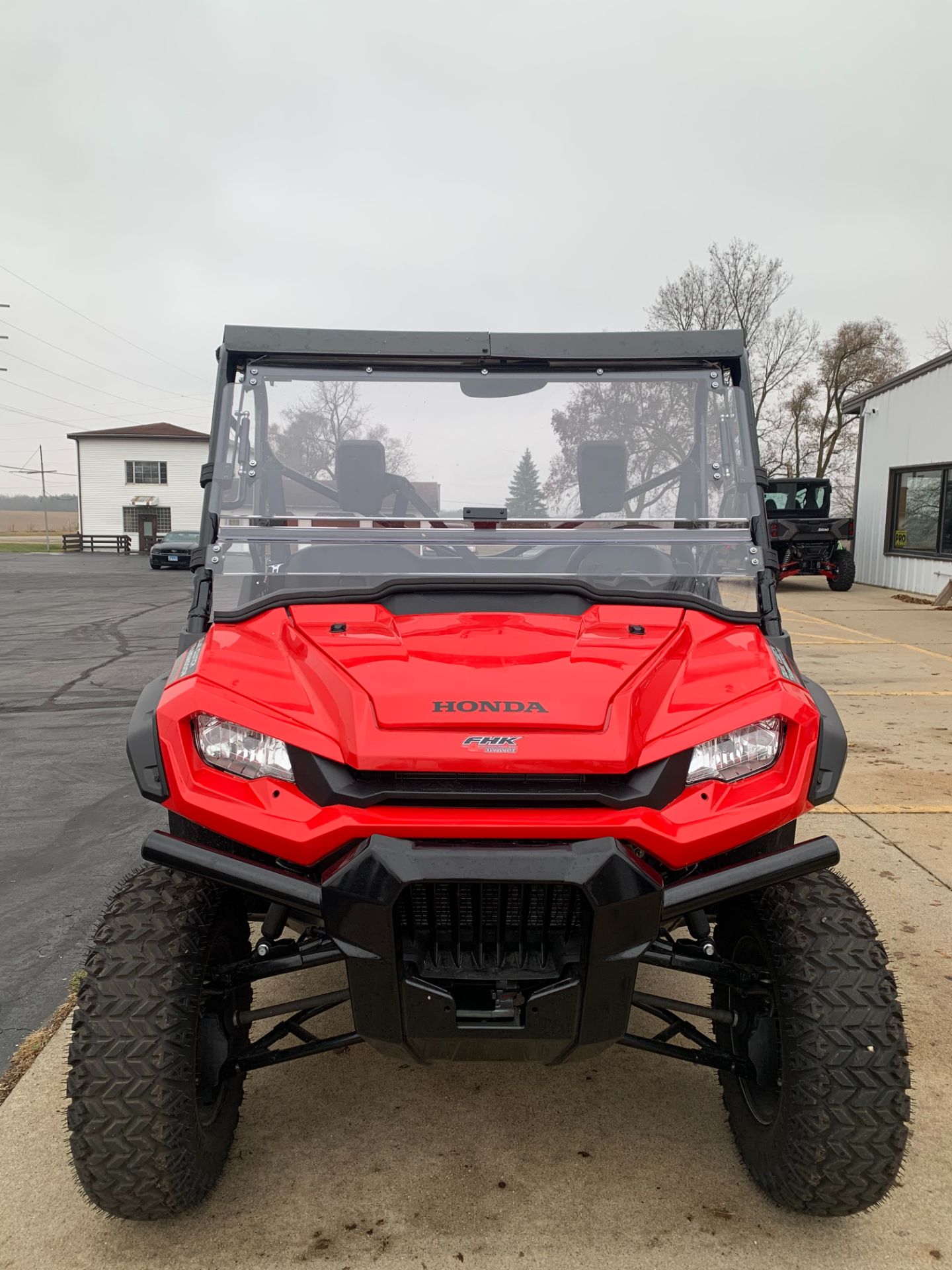 2022 Honda PIONEER 1000-3 DELUXE in Freeport, Illinois - Photo 3
