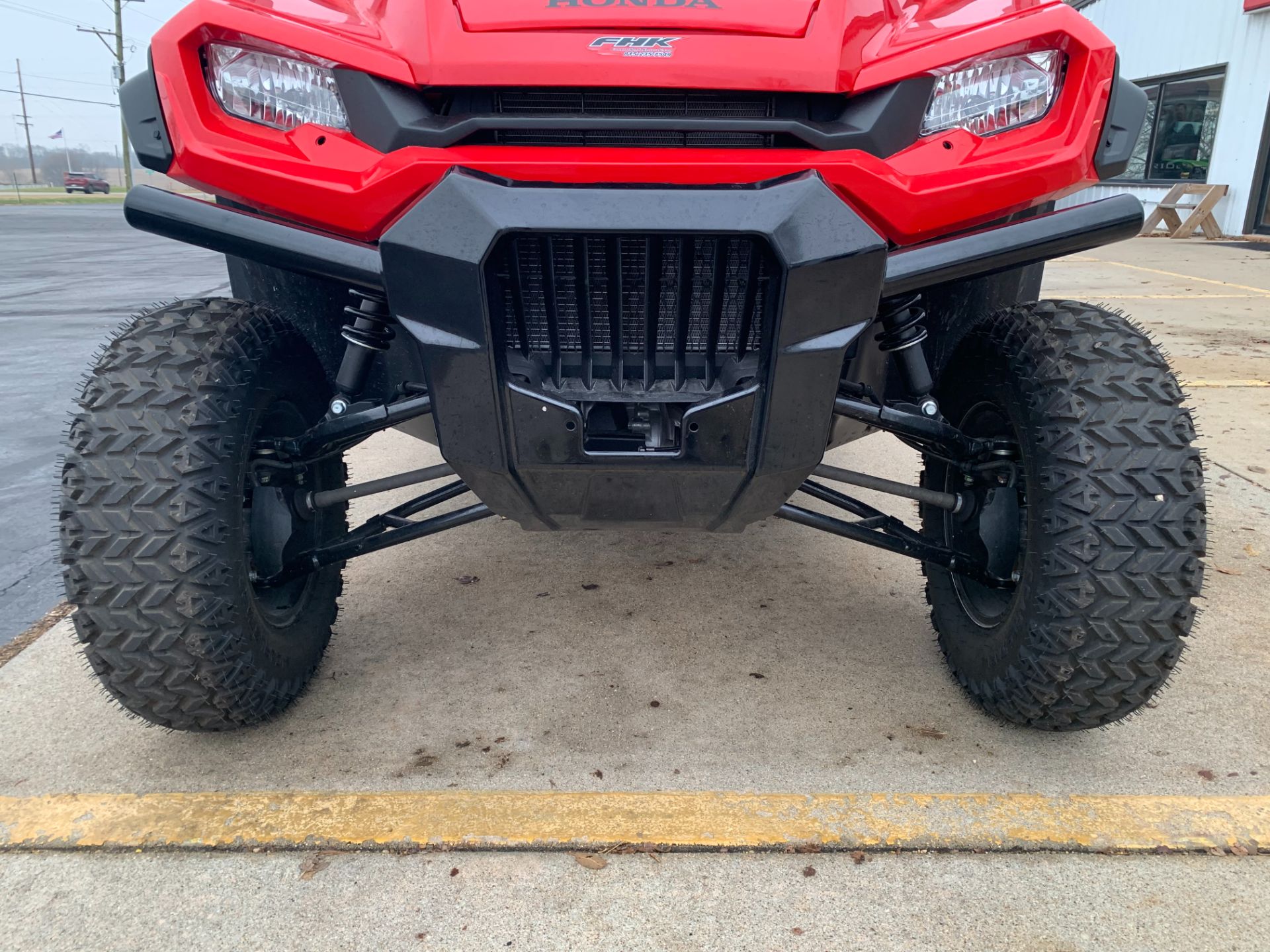 2022 Honda PIONEER 1000-3 DELUXE in Freeport, Illinois - Photo 5