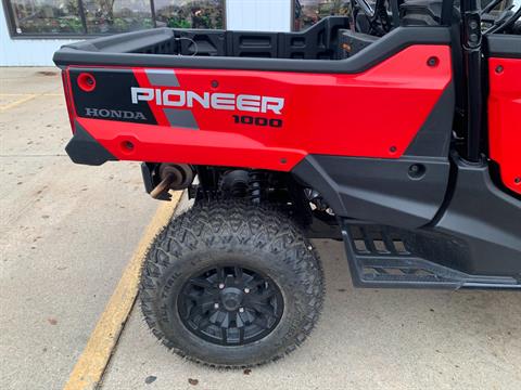 2022 Honda PIONEER 1000-3 DELUXE in Freeport, Illinois - Photo 12