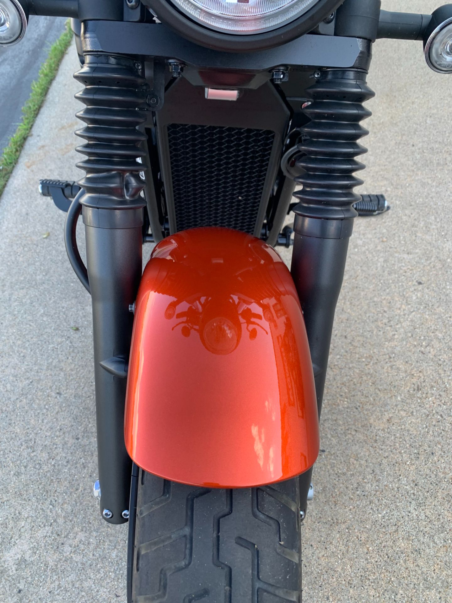 2024 Honda VT750C2 SHADOW PHANTOM in Freeport, Illinois - Photo 4