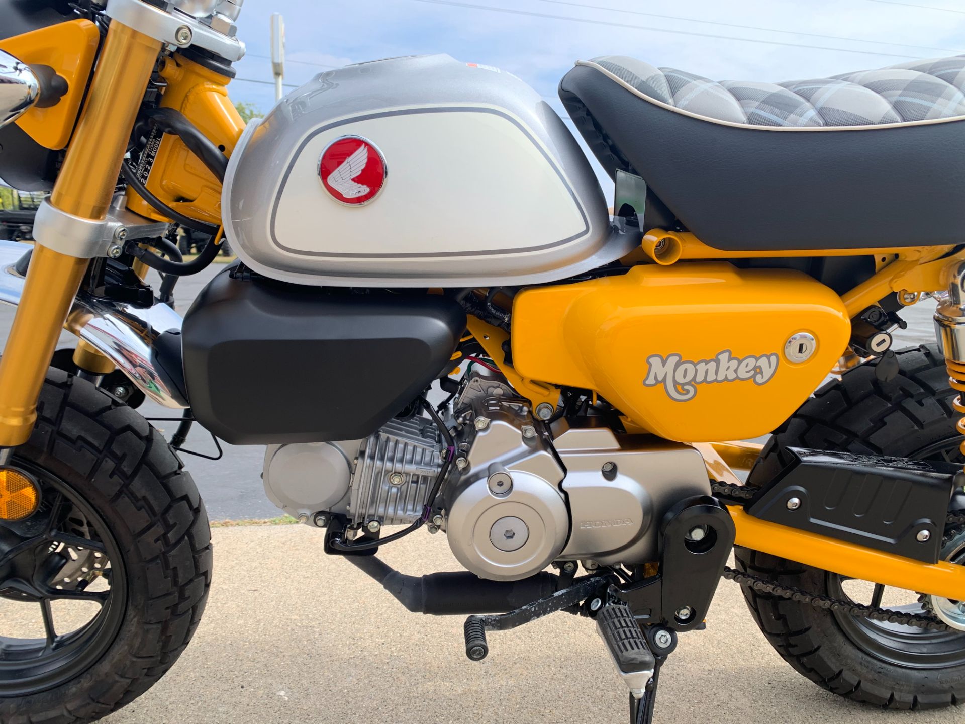 2023 Honda Monkey ABS in Freeport, Illinois - Photo 8