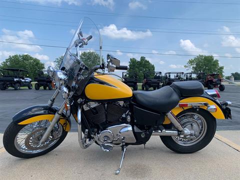 1997 Honda SHADOW ACE VT1100C2 in Freeport, Illinois - Photo 2