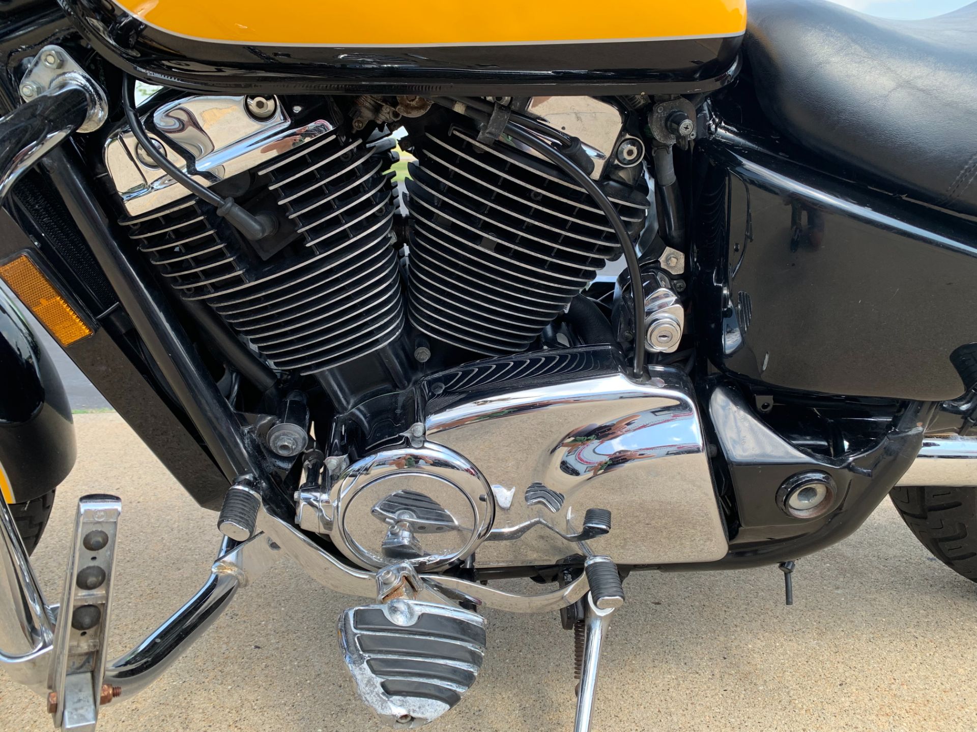 1997 Honda SHADOW ACE VT1100C2 in Freeport, Illinois - Photo 11