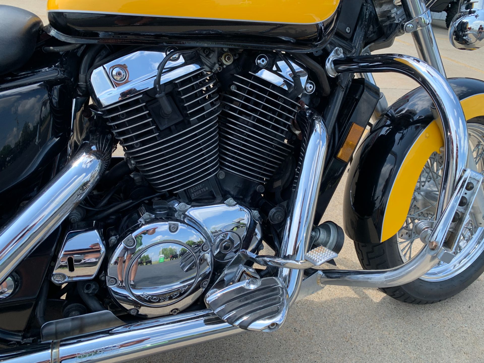 1997 Honda SHADOW ACE VT1100C2 in Freeport, Illinois - Photo 17