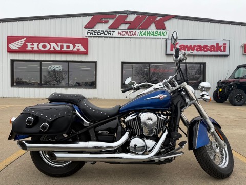 2009 Kawasaki VULCAN 900 CLASSIC LT in Freeport, Illinois
