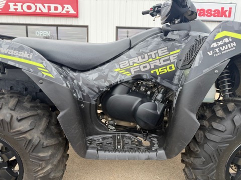 2023 Kawasaki BRUTE FORCE 750 in Freeport, Illinois - Photo 10