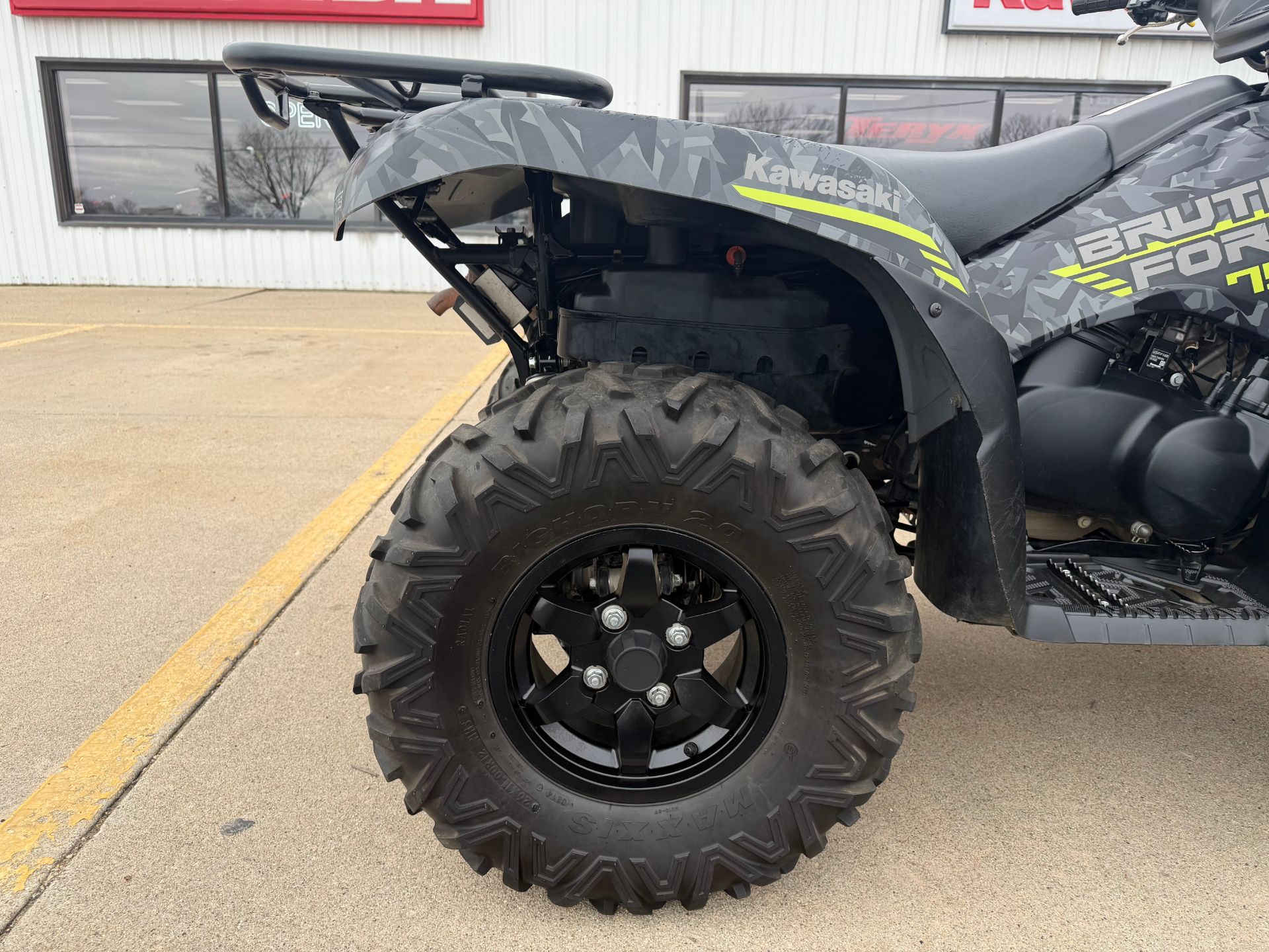 2023 Kawasaki BRUTE FORCE 750 in Freeport, Illinois - Photo 11