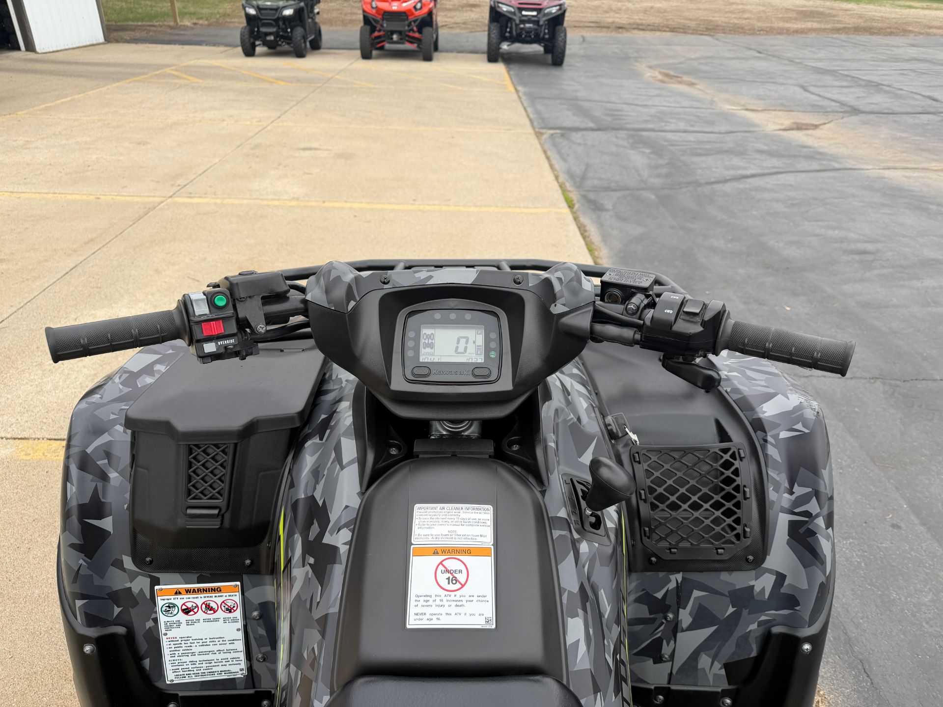2023 Kawasaki BRUTE FORCE 750 in Freeport, Illinois - Photo 17
