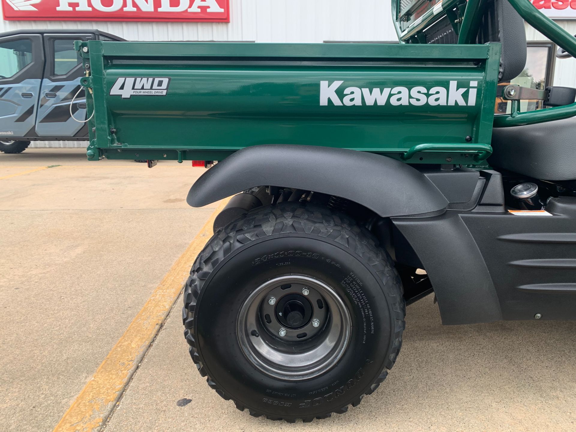 2007 Kawasaki KAF400 610 MULE 4X4 in Freeport, Illinois - Photo 17