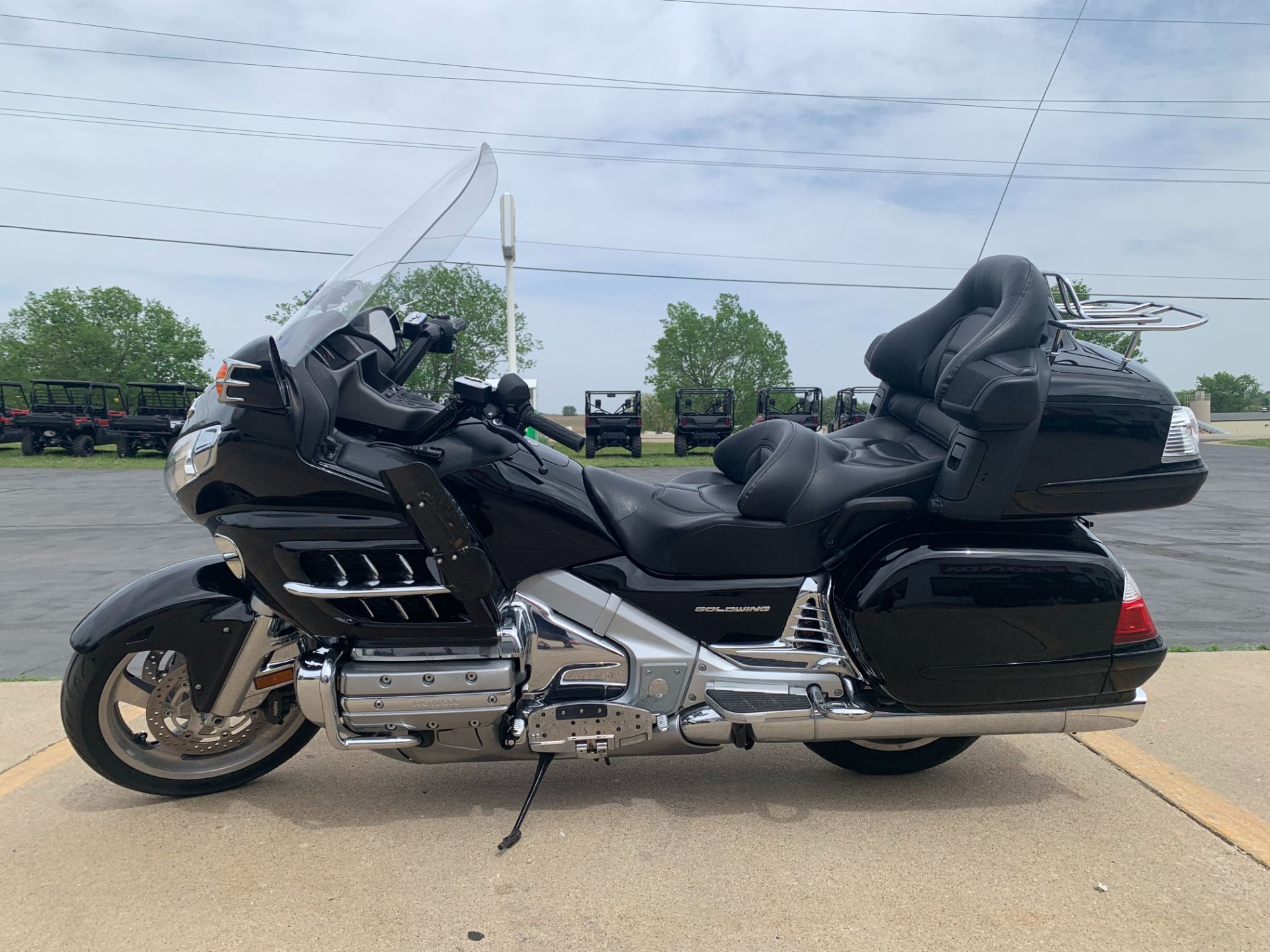 2006 Honda GOLDWING 1800 NAVIGATION AIRBAG in Freeport, Illinois - Photo 2