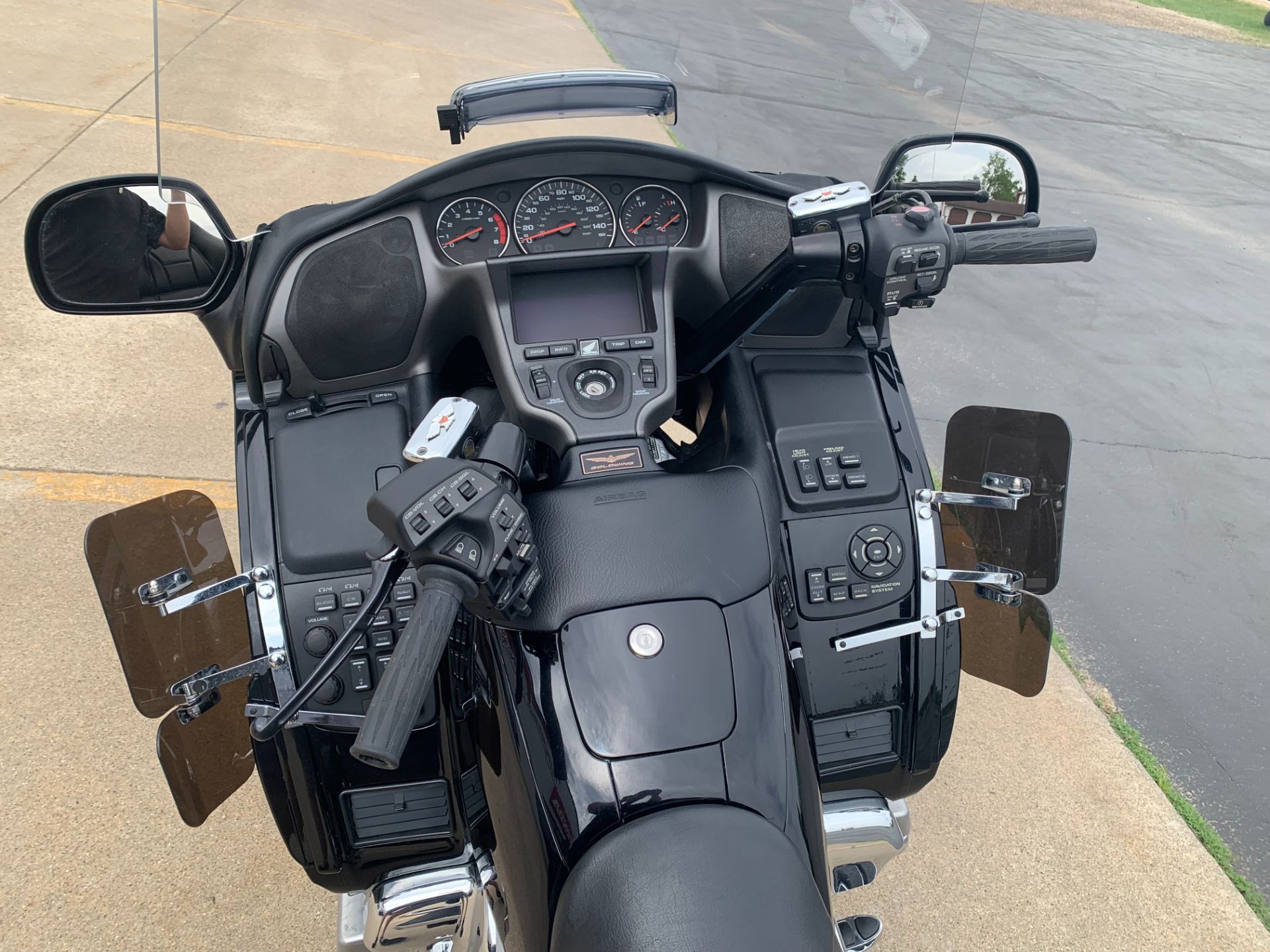 2006 Honda GOLDWING 1800 NAVIGATION AIRBAG in Freeport, Illinois - Photo 21