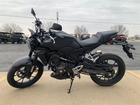 2024 Honda CB300R ABS in Freeport, Illinois - Photo 2