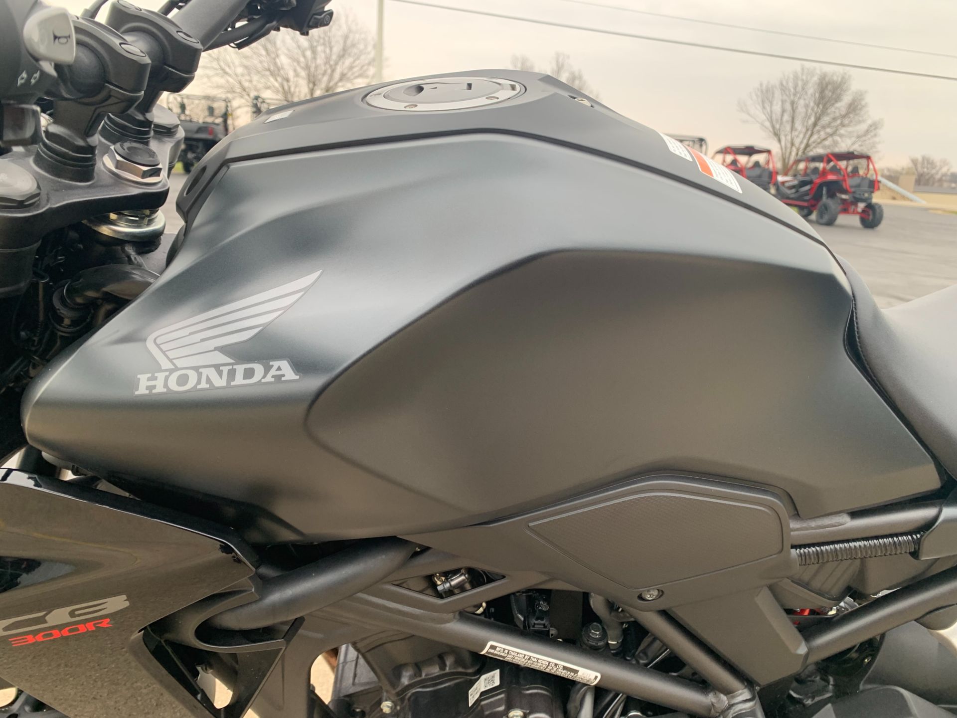 2024 Honda CB300R ABS in Freeport, Illinois - Photo 9