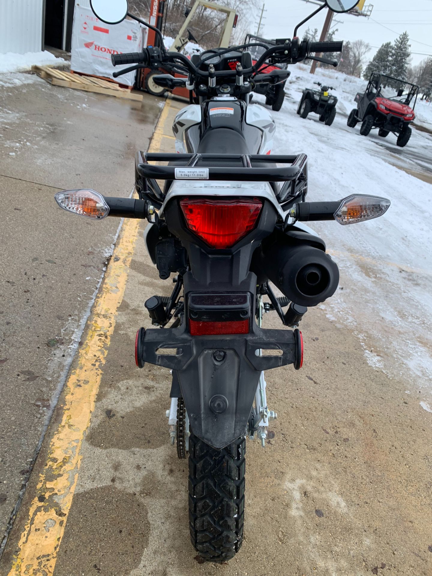 2024 Honda XR150L in Freeport, Illinois - Photo 10