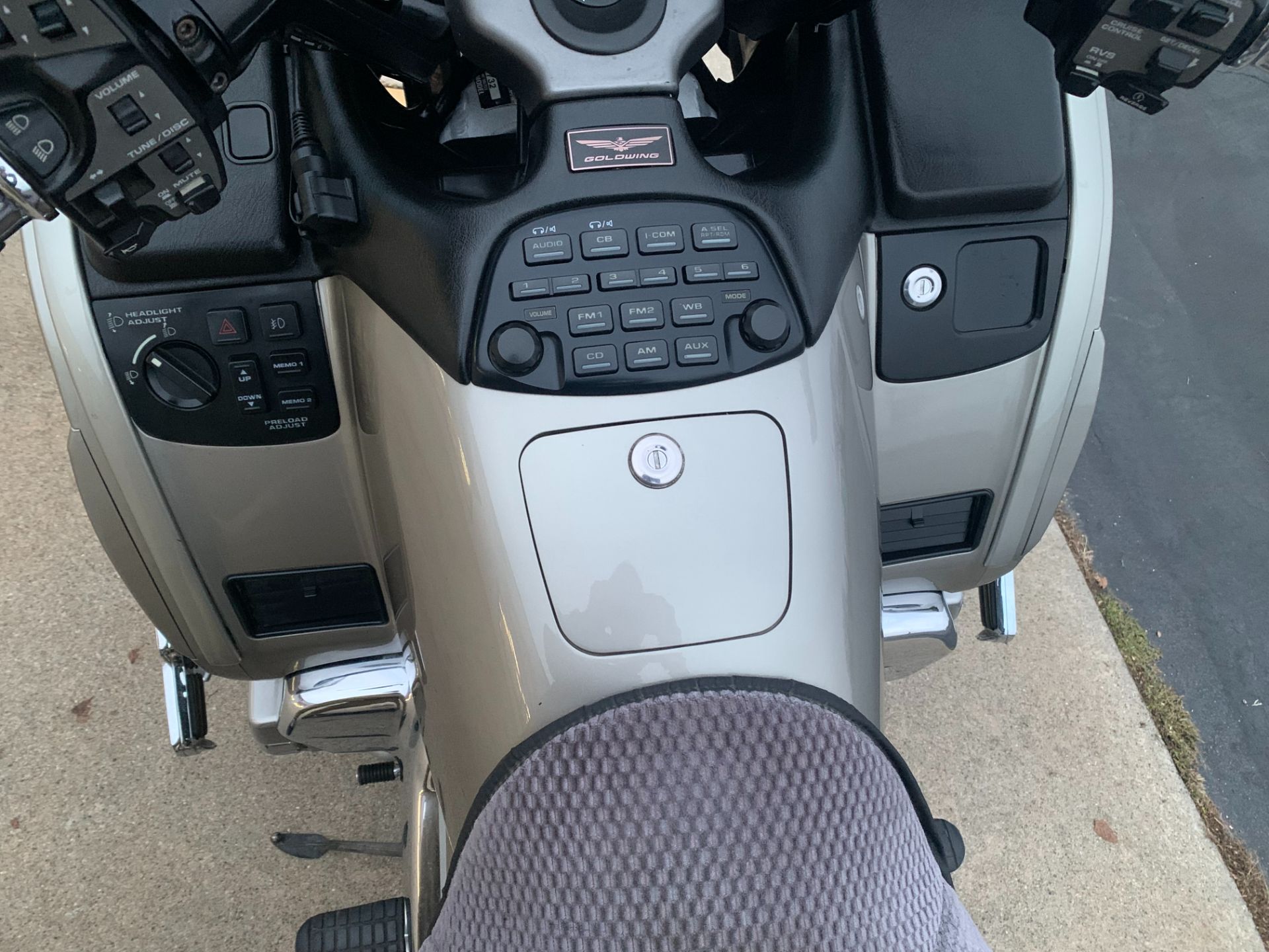 2003 Honda GL1800 GOLDWING in Freeport, Illinois - Photo 17