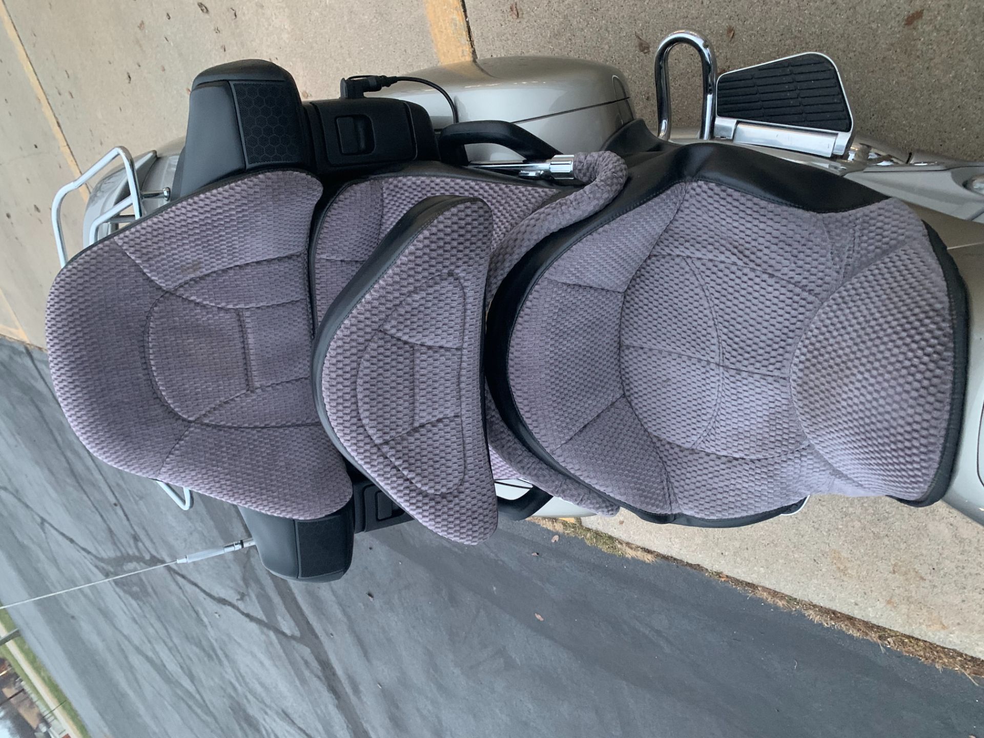 2003 Honda GL1800 GOLDWING in Freeport, Illinois - Photo 18