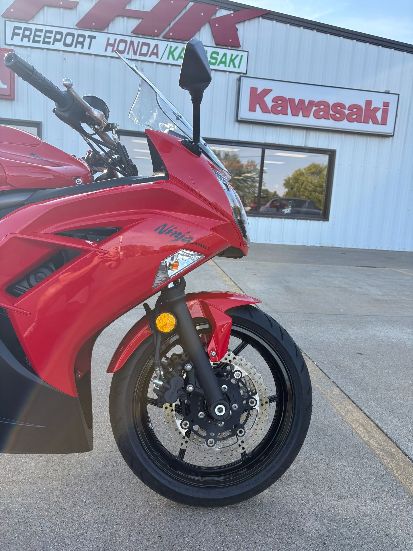 2012 Kawasaki NINJA 650 in Freeport, Illinois - Photo 9