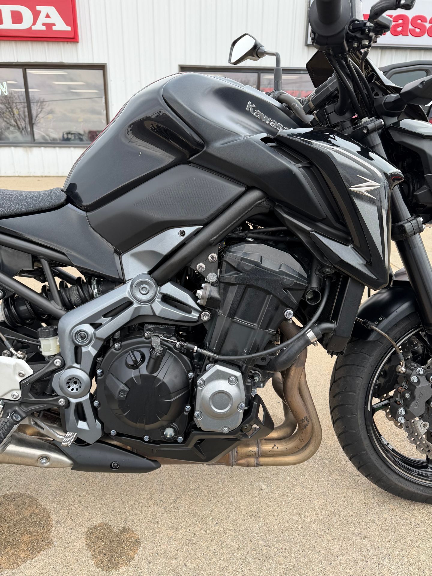 2017 Kawasaki Z900 in Freeport, Illinois - Photo 12