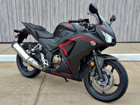 2021 Honda CBR300R ABS