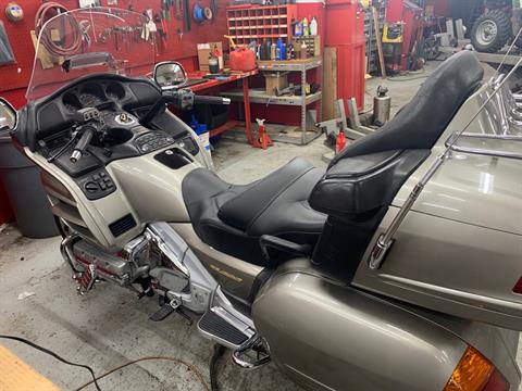 2002 Honda GL1800 GOLDWING in Herculaneum, Missouri - Photo 2