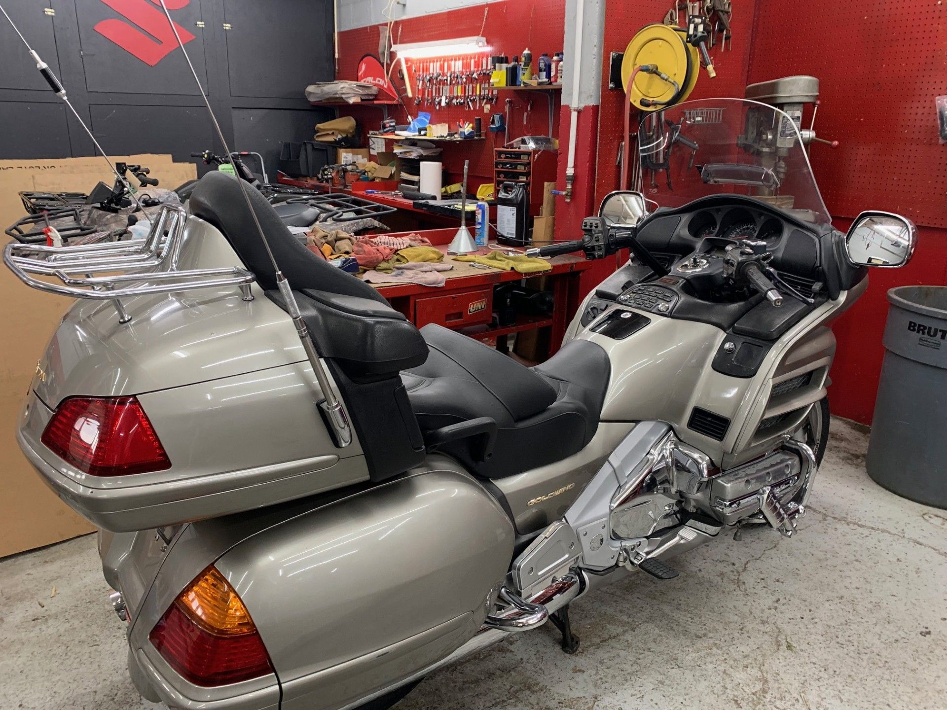 2002 Honda GL1800 GOLDWING in Herculaneum, Missouri - Photo 3