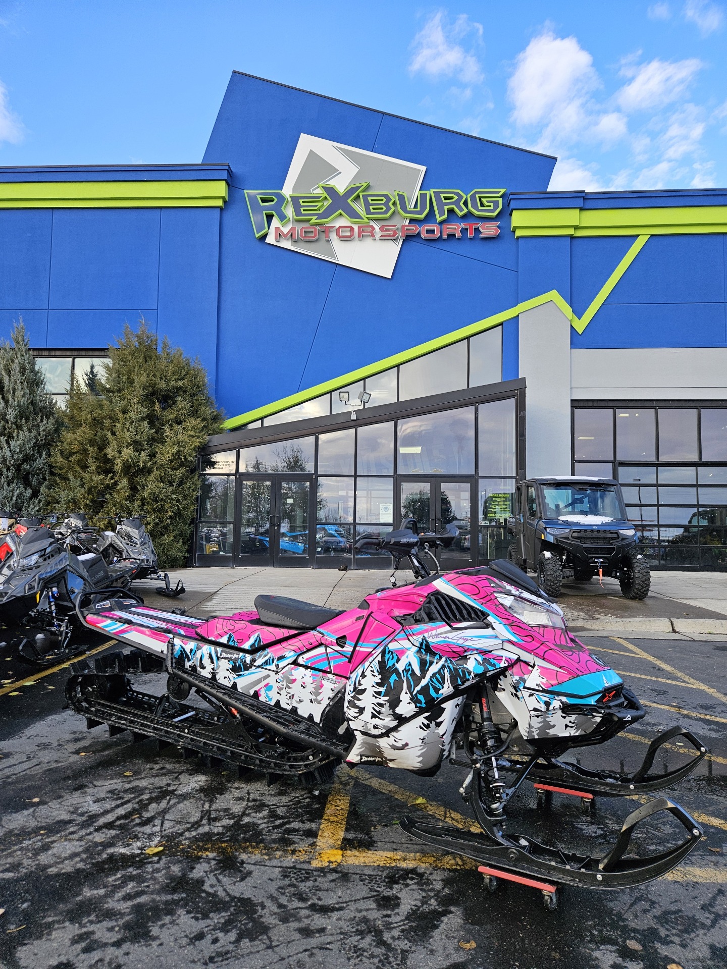 2022 Ski-Doo Summit X Expert 165 850 E-TEC Turbo SHOT PowderMax Light 3.0 w/ FlexEdge HA in Rexburg, Idaho - Photo 2