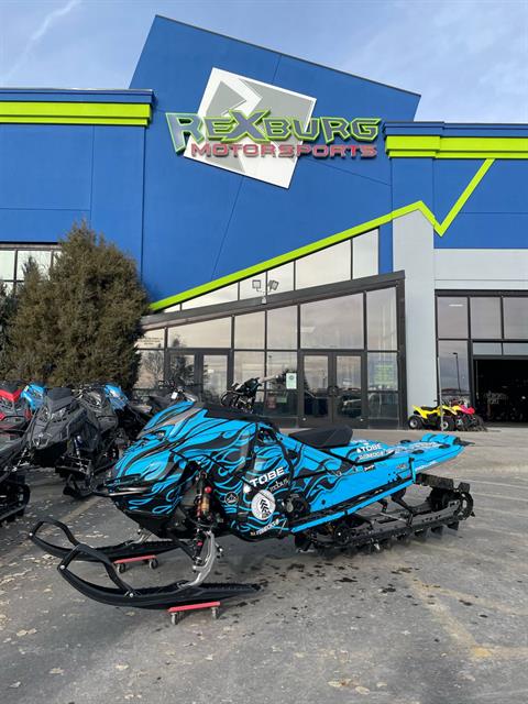 2024 LYNX Shredder RE 3900 850 E-TEC Turbo R PowderMax X-Light 3.0 SHOT in Rexburg, Idaho