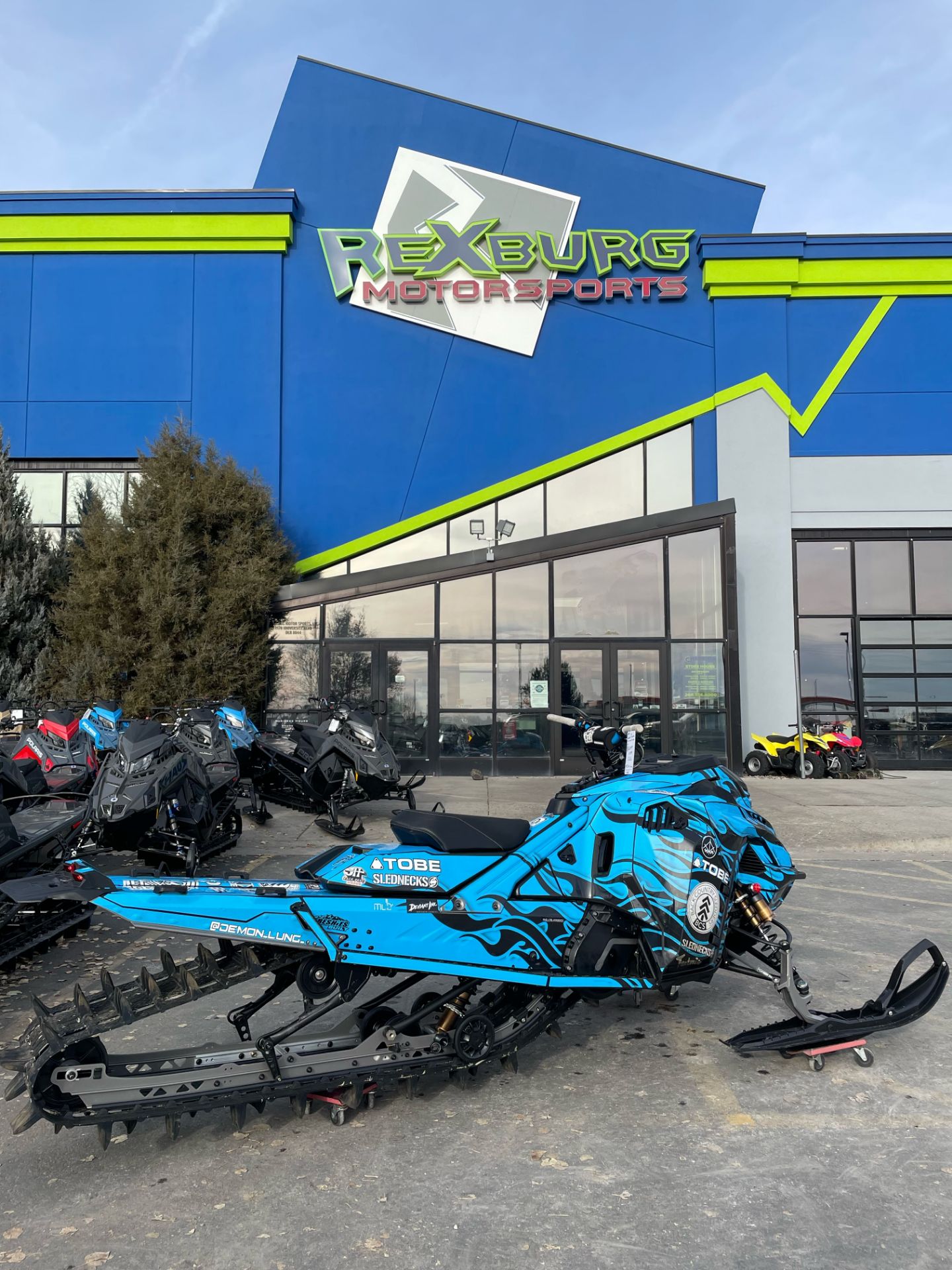 2024 LYNX Shredder RE 3900 850 E-TEC Turbo R PowderMax X-Light 3.0 SHOT in Rexburg, Idaho - Photo 3