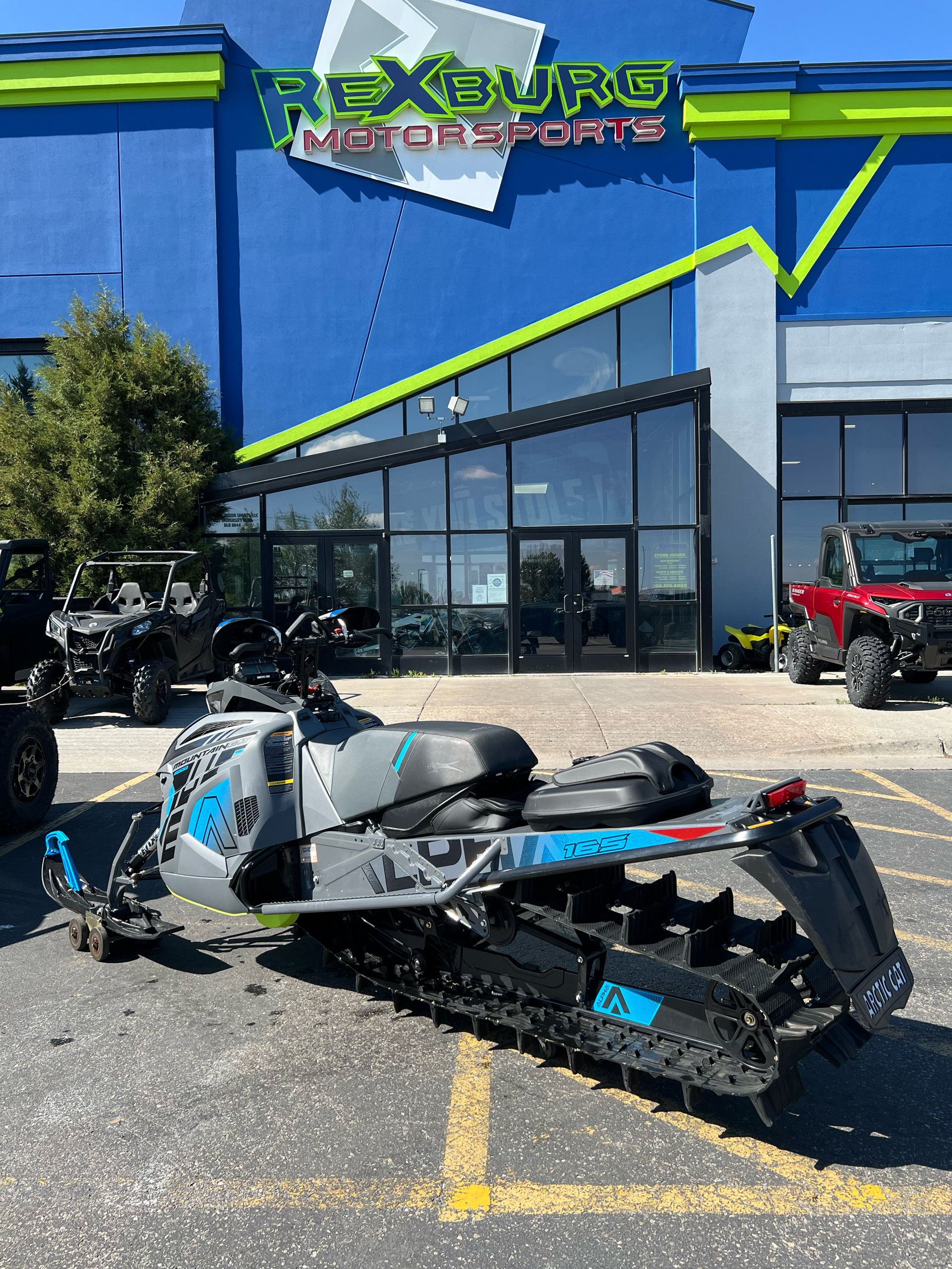 2022 Arctic Cat M 8000 Mountain Cat Alpha One 165 ES in Rexburg, Idaho - Photo 2